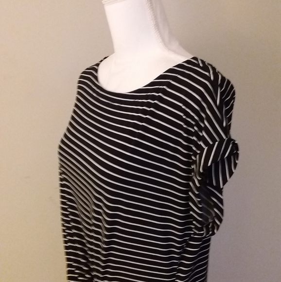 Kenneth Cole Reaction Black/White Stripe Knot Dress or Beach Cover-up - Picture 5 of 10